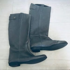 🔴SOLD🔴 Urban Outfitters Grey Boots